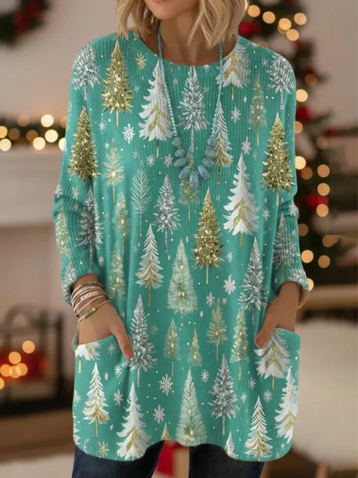 Laira | Knitted Christmas sweater with pine decoration